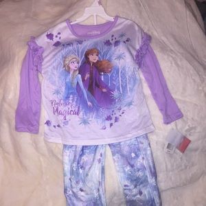 Frozen II Pajamas Girls Size 6 New with Tags